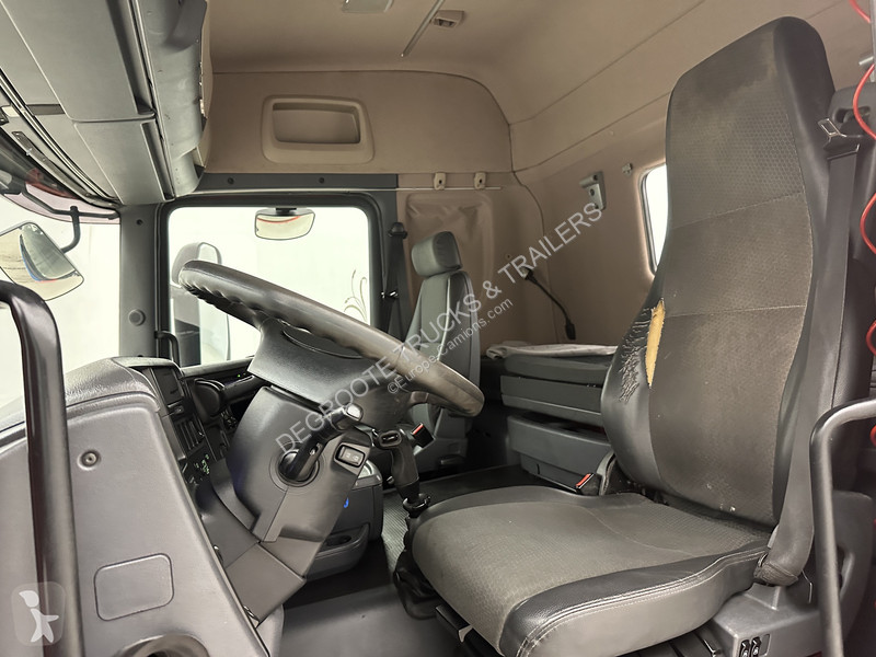 جرار Scania 440*