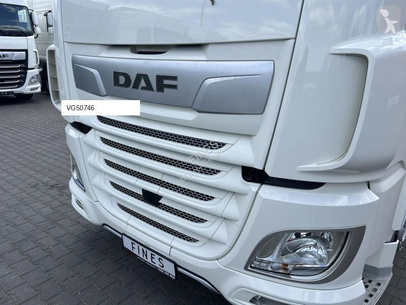 Nyergesvontató DAF XF 106 480