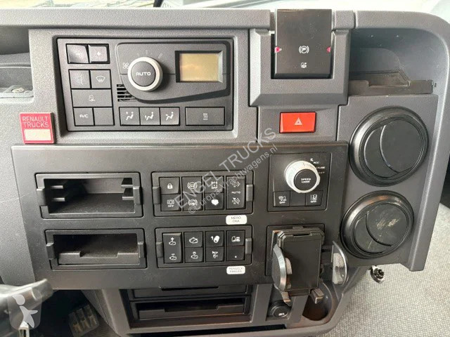 Trattore Stradale Renault T460 PROTECT...