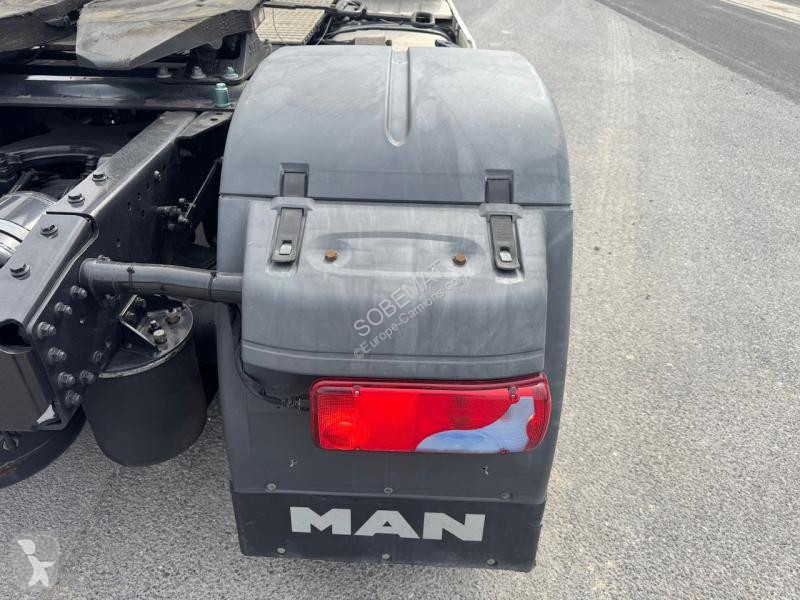 MAN 18.470 tractor unit