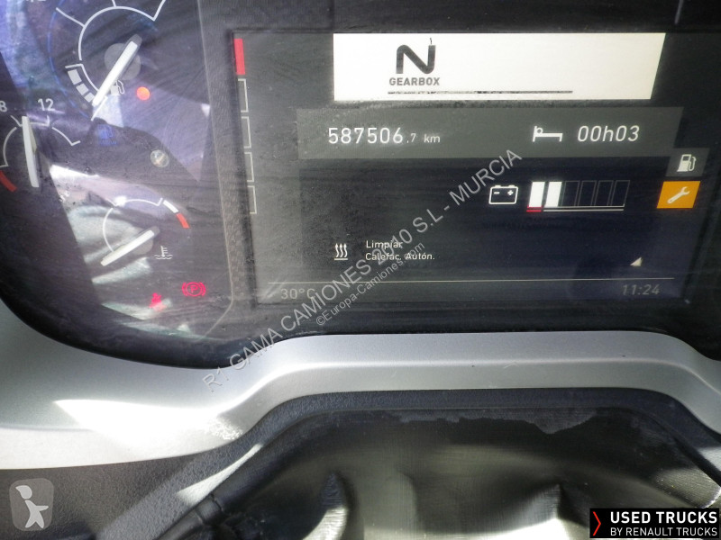 جرار Renault