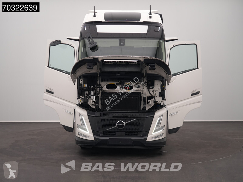 جرار Volvo Aero 500 4X2 XL TC 2xTanks VEB+ ACC CMS