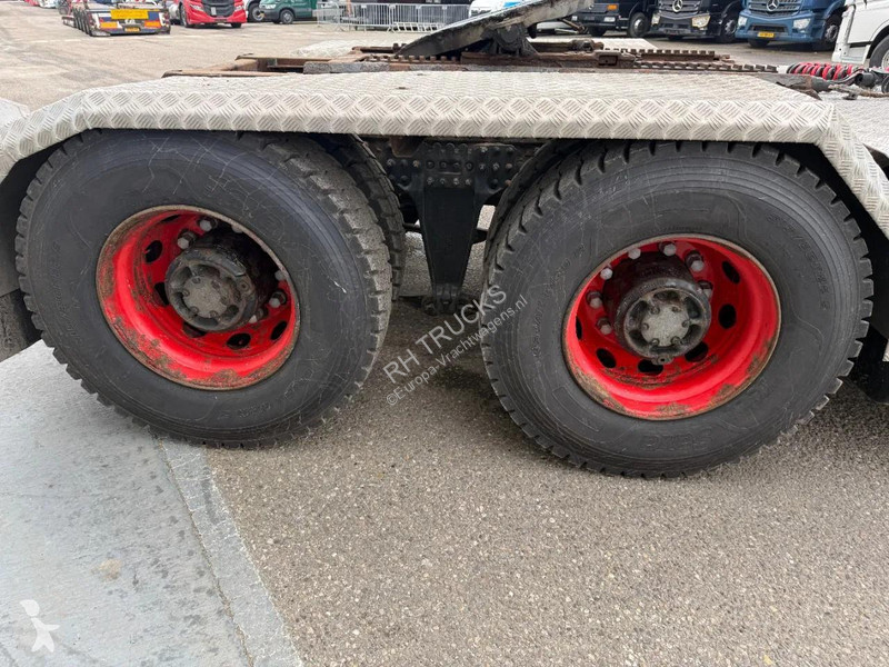جرار Volvo 13520 HUB REDUCTION