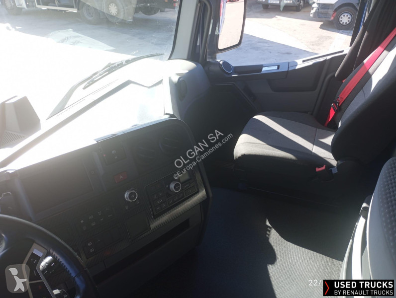 Cabeza tractora Renault