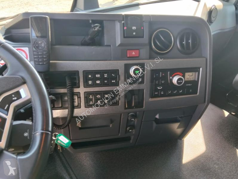 Trattore Stradale Renault 460