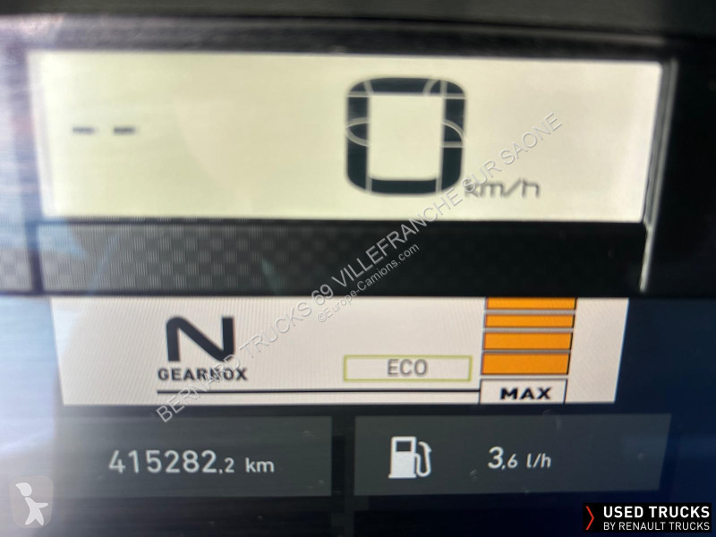 جرار Renault