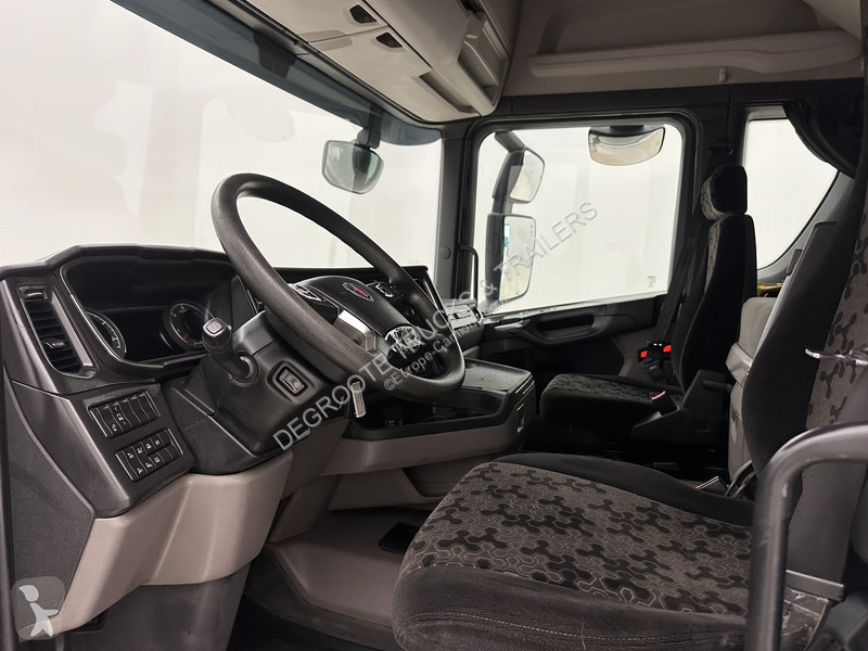 جرار Scania