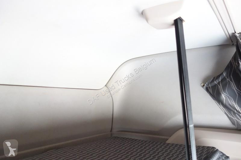 جرار DAF XG  FT 4X2