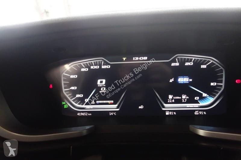 جرار DAF XG  FT 4X2