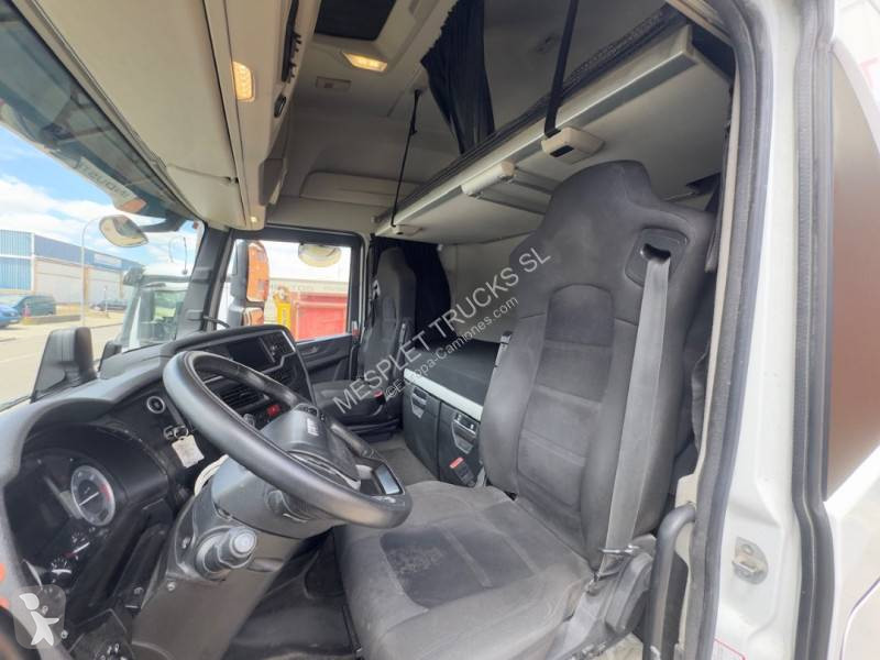 جرار Iveco