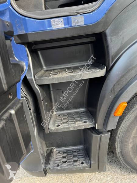 جرار Iveco