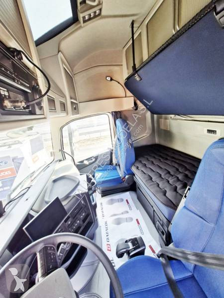 جرار Volvo