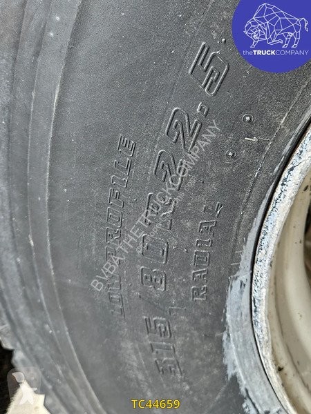 جرار DAF 460
