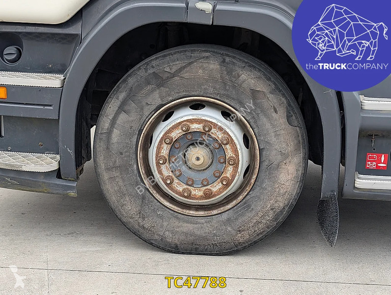جرار Scania 420