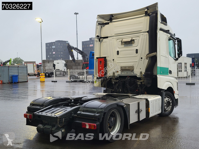 جرار Mercedes 1842 4X2 StreamSpace Mega