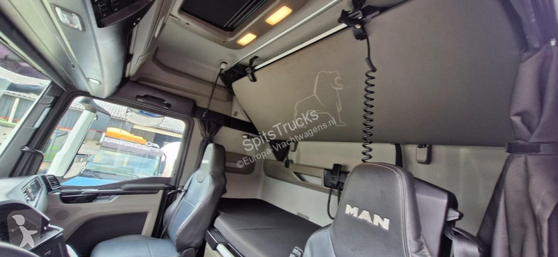 MAN 18.510 Retarder + Refrigerator tractor unit