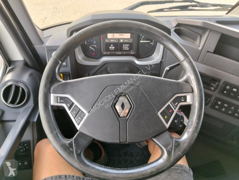 جرار Renault  T480 XROAD