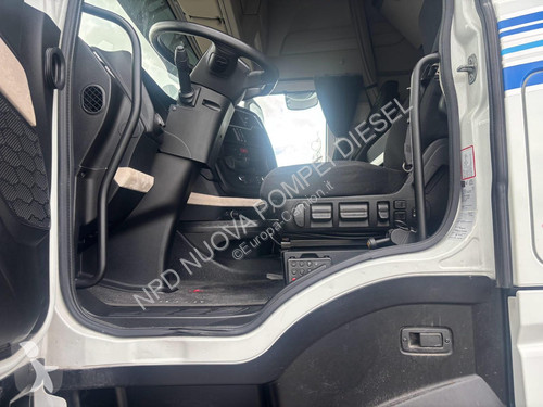 جرار Iveco S-Way 510