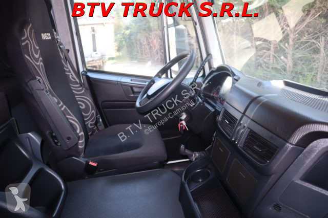Tahač Iveco STRALIS