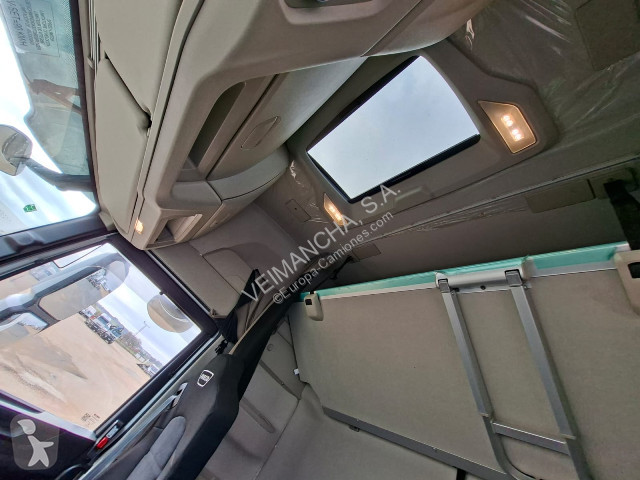Cabeza tractora Iveco Stralis AS440S49T/P
