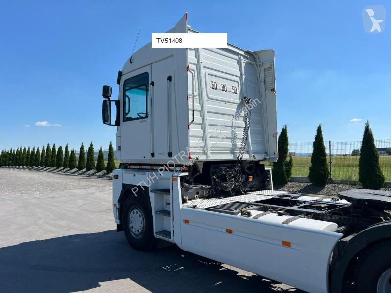 Влекач Renault 440 DXI/ / 2010/ ZABUDOWY/...