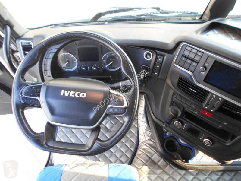 جرار Iveco