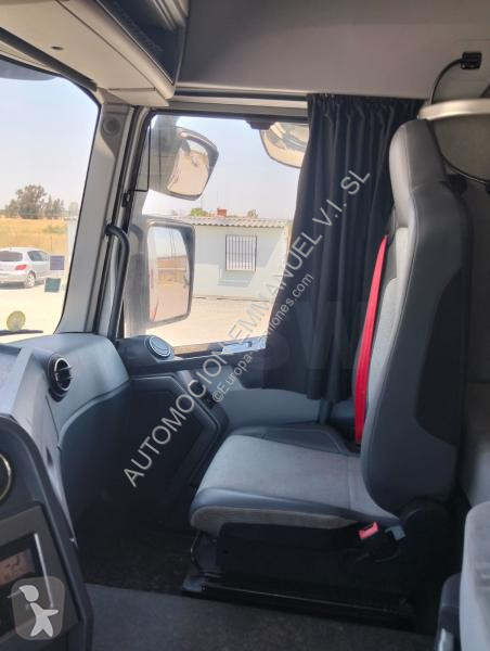 جرار Renault 460 XROAD TSeries