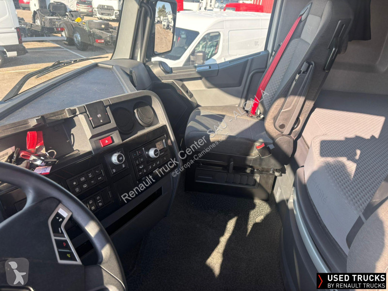 جرار Renault