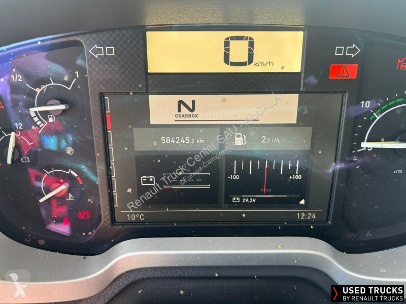 جرار Renault