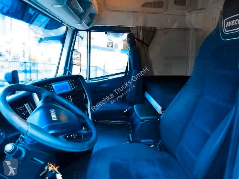 جرار Iveco 460 NP*LNG* 2 STÜCK VORHANDEN*Retarder*
