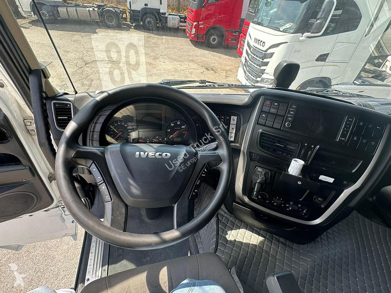 Iveco 480 tractor unit