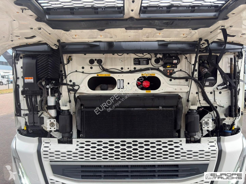 جرار Volvo 500 Full Air - I-Save - 6x2 - Retarder