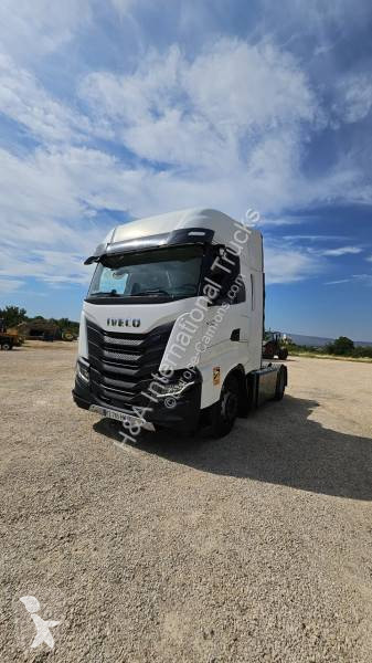 جرار Iveco