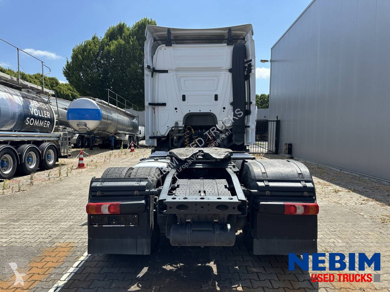 Traktor Mercedes 1832 4x2 - 782.174km