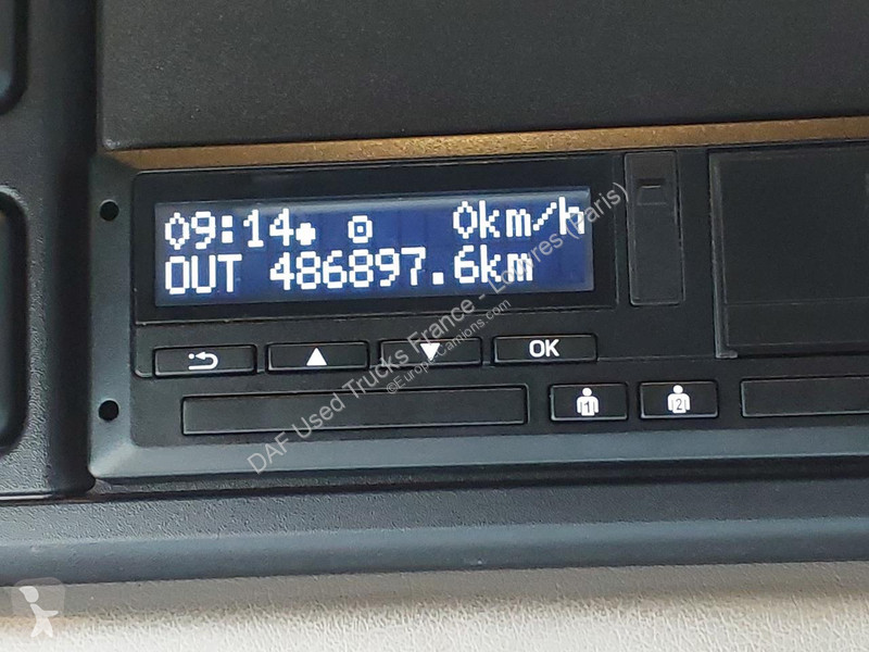 جرار DAF XF  FT 4X2