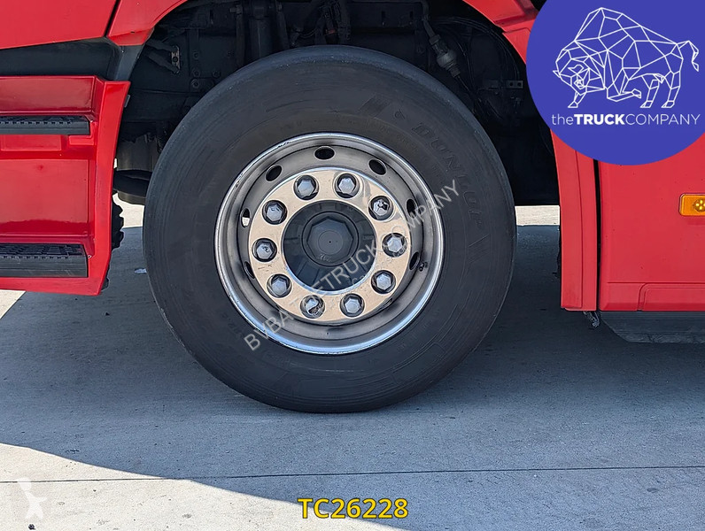 جرار Renault T 480