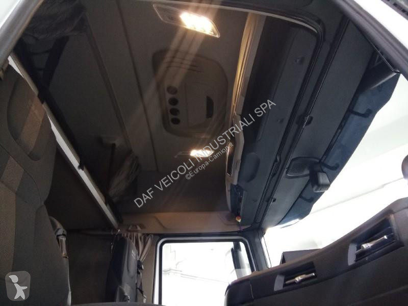جرار DAF XG  FT 4X2