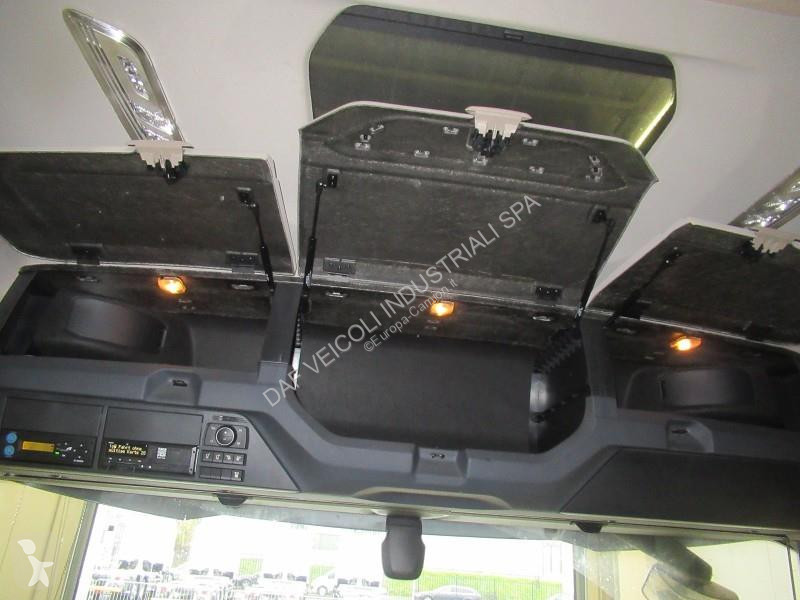 جرار DAF XG  FT 4X2