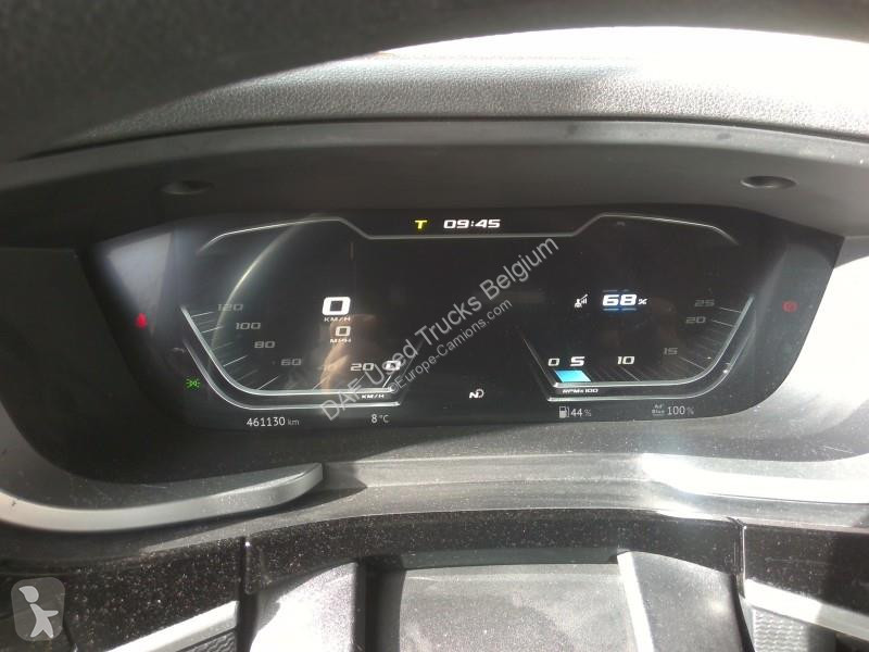 جرار DAF XG  FT 4X2