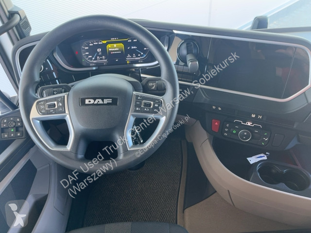 جرار DAF XG  FT 4X2