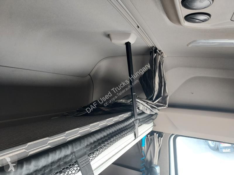 جرار DAF XFn  FT 4X2