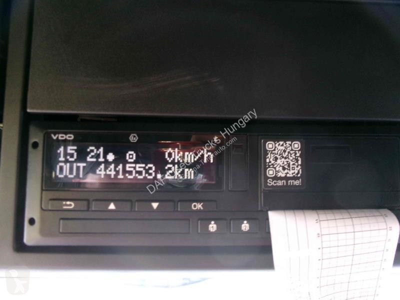 جرار DAF XFn  FT LOW DECK 4X2