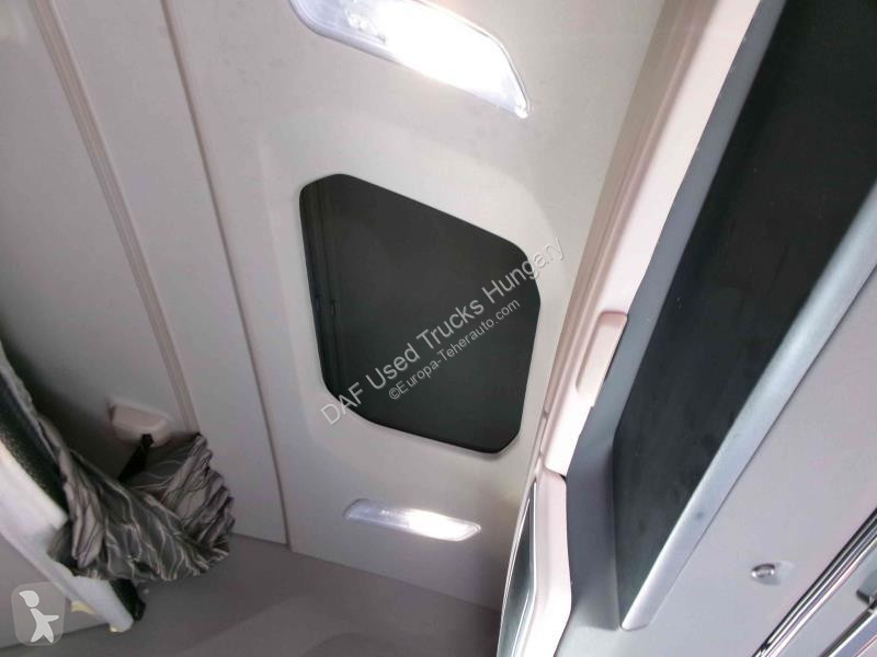 جرار DAF XG  FT 4X2