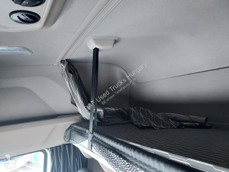 Nyergesvontató DAF n 480 FT 4X2