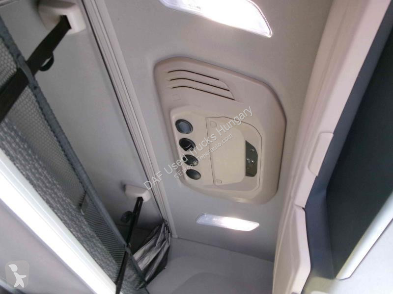 جرار DAF XFn  FT LOW DECK 4X2