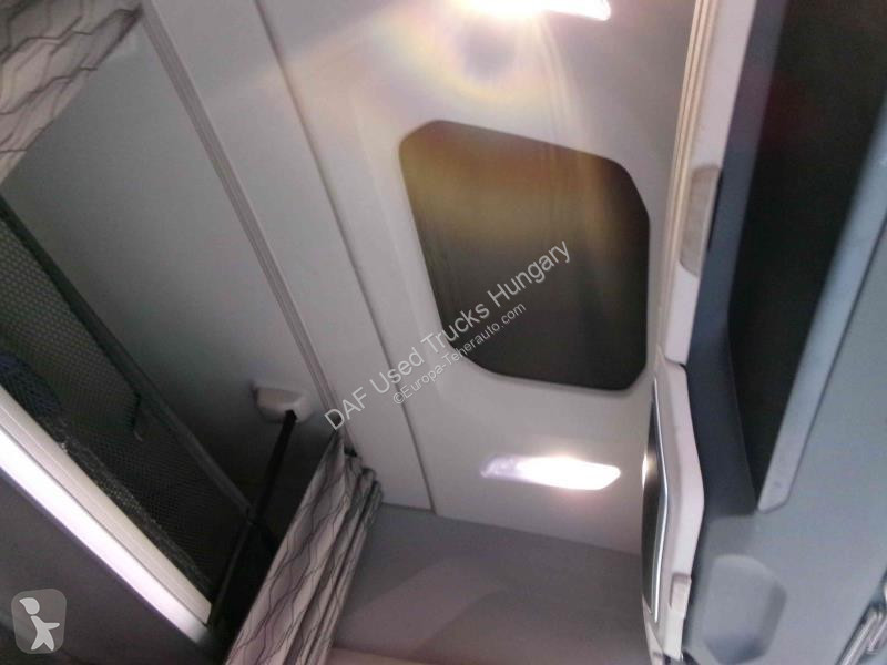 جرار DAF XG  FT 4X2