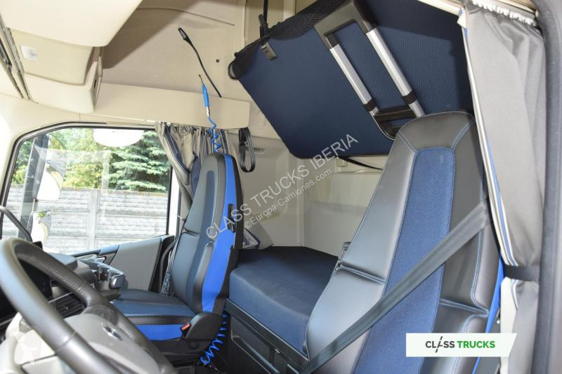Tracteur Volvo 500 Globetrotter XL Adaptive...