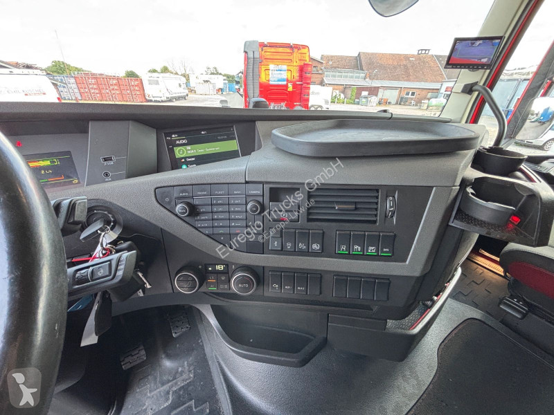 Volvo Globetrotter/ADR/Kompressor/Tankhydr...