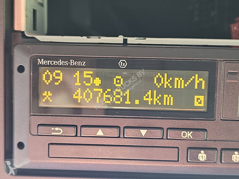 جرار Mercedes AROCS 2043 AS steel suspension