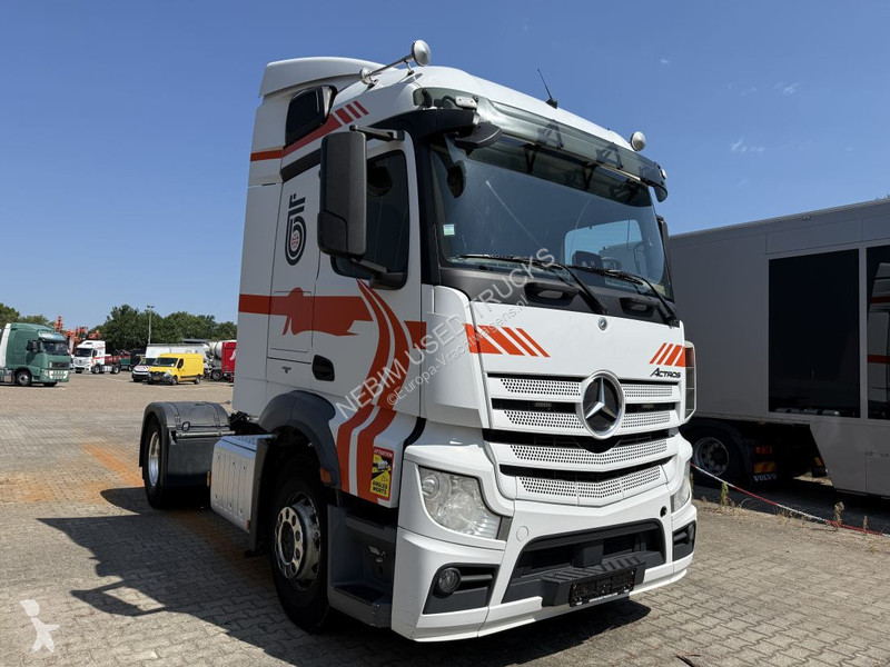 Traktor Mercedes 1832 4x2 - 644.765 Km